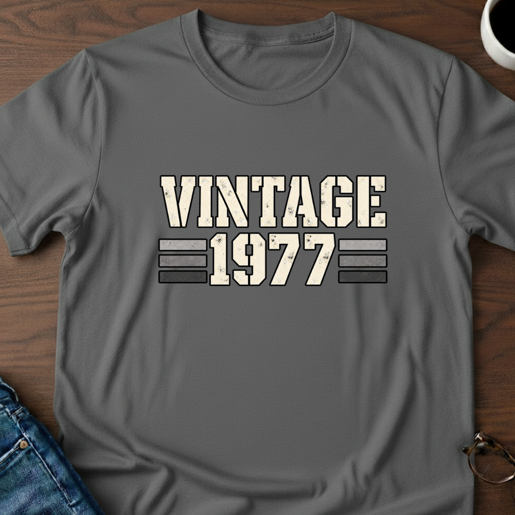 Vintage 1977 - Birthday T-Shirt
