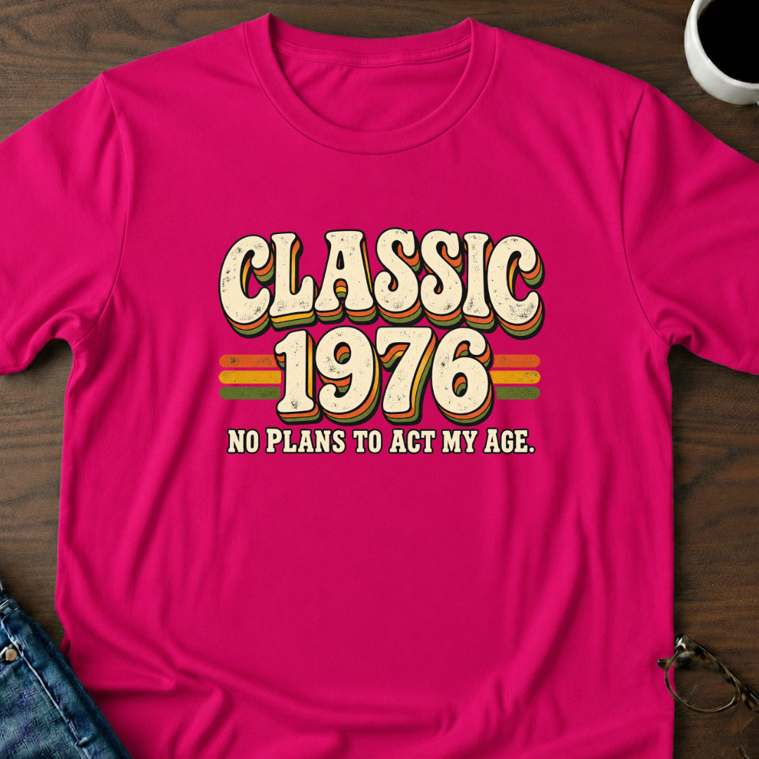 Classic 1976 - Birthday T-Shirt